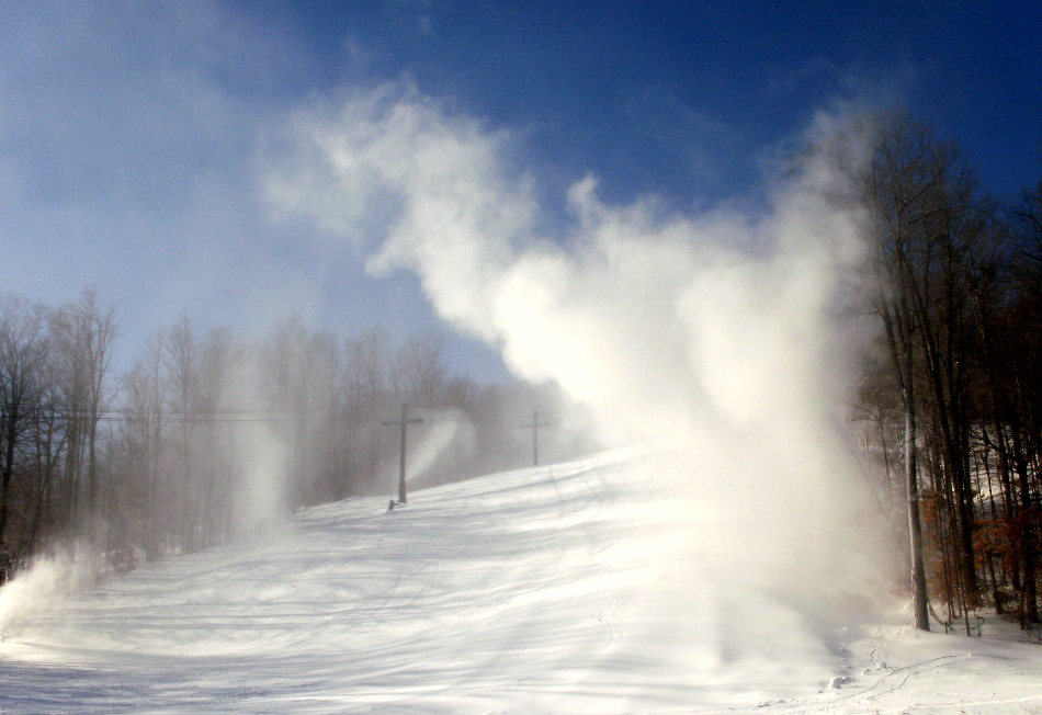 Gore Mountain Opens Only Halfpipe in the East